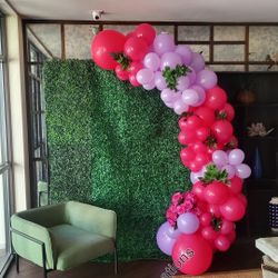 Party And Event Decorations 