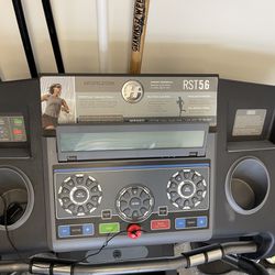 Horizon RST 5.6 Treadmill 