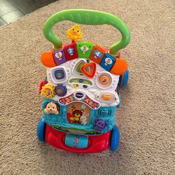 VTech Stroll and Discover Walker 
