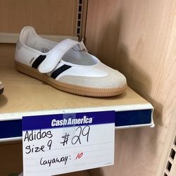 Adidas Size 9 Women 