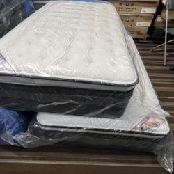 Twin Size  Colchónes pillow Top. 