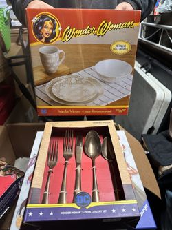 Wonder women Dinning Set