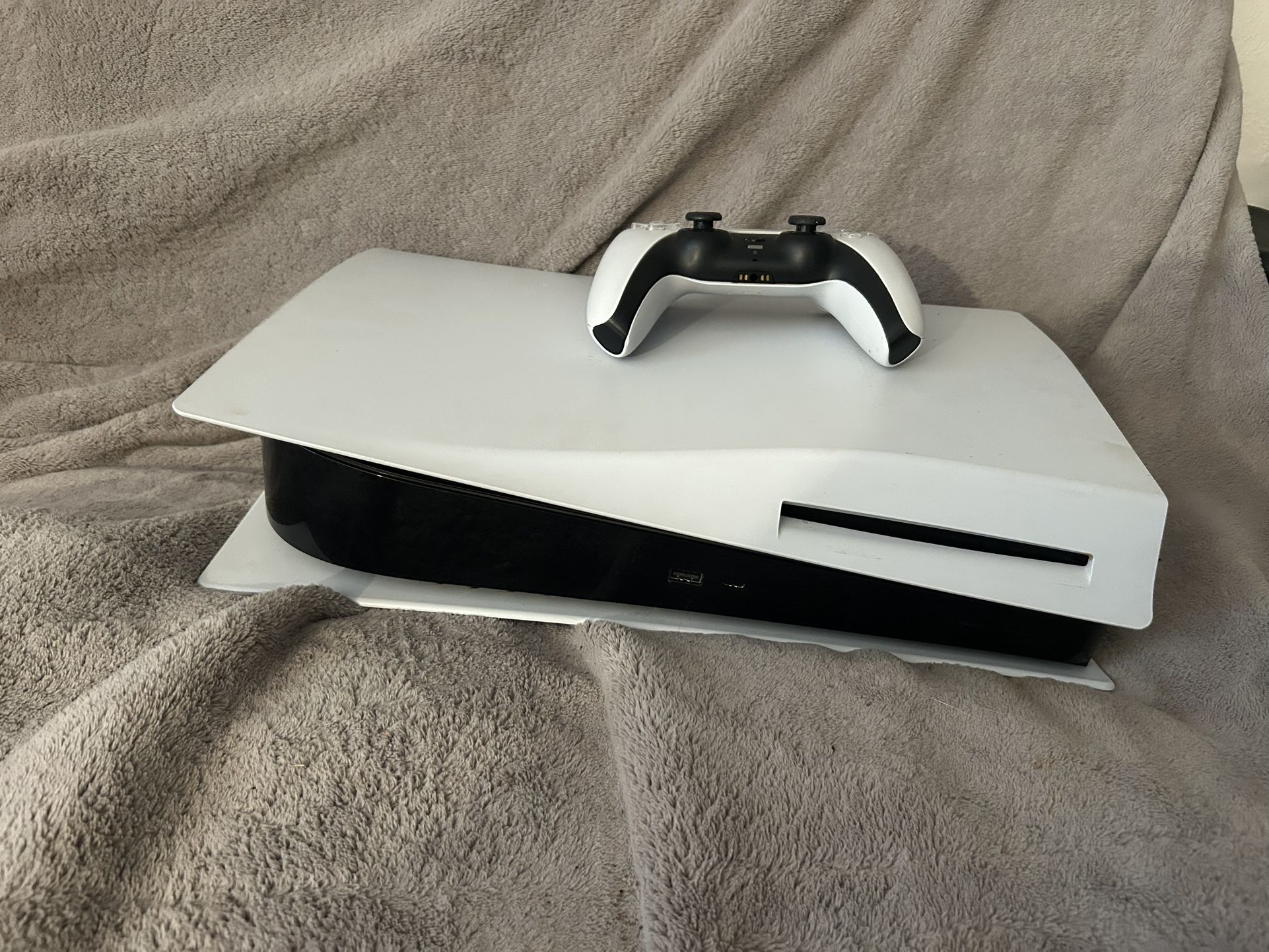 Ps5 With Controller