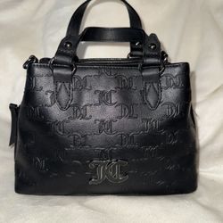 Cute Juicy Couture Small Purse – Perfect Everyday Bag!