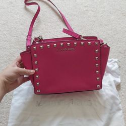 NEW Authentic Michael Kors small crossbody leather bag