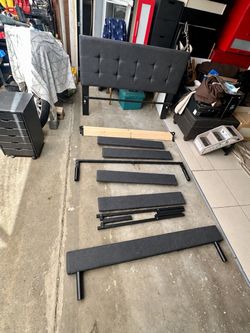 Zinus Platform Bed Frame — Queen Size