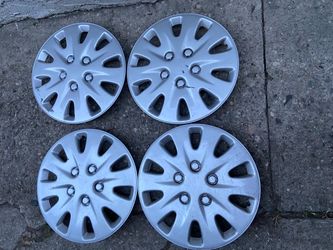 Hubcaps universal size 16