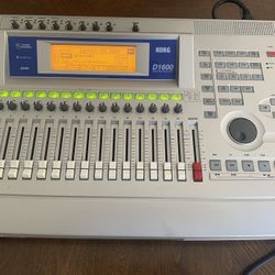 Korg D1600 16 Track Digital Recording Studio - Working
