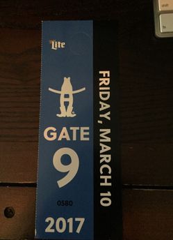 Alicia keys parking blue lot