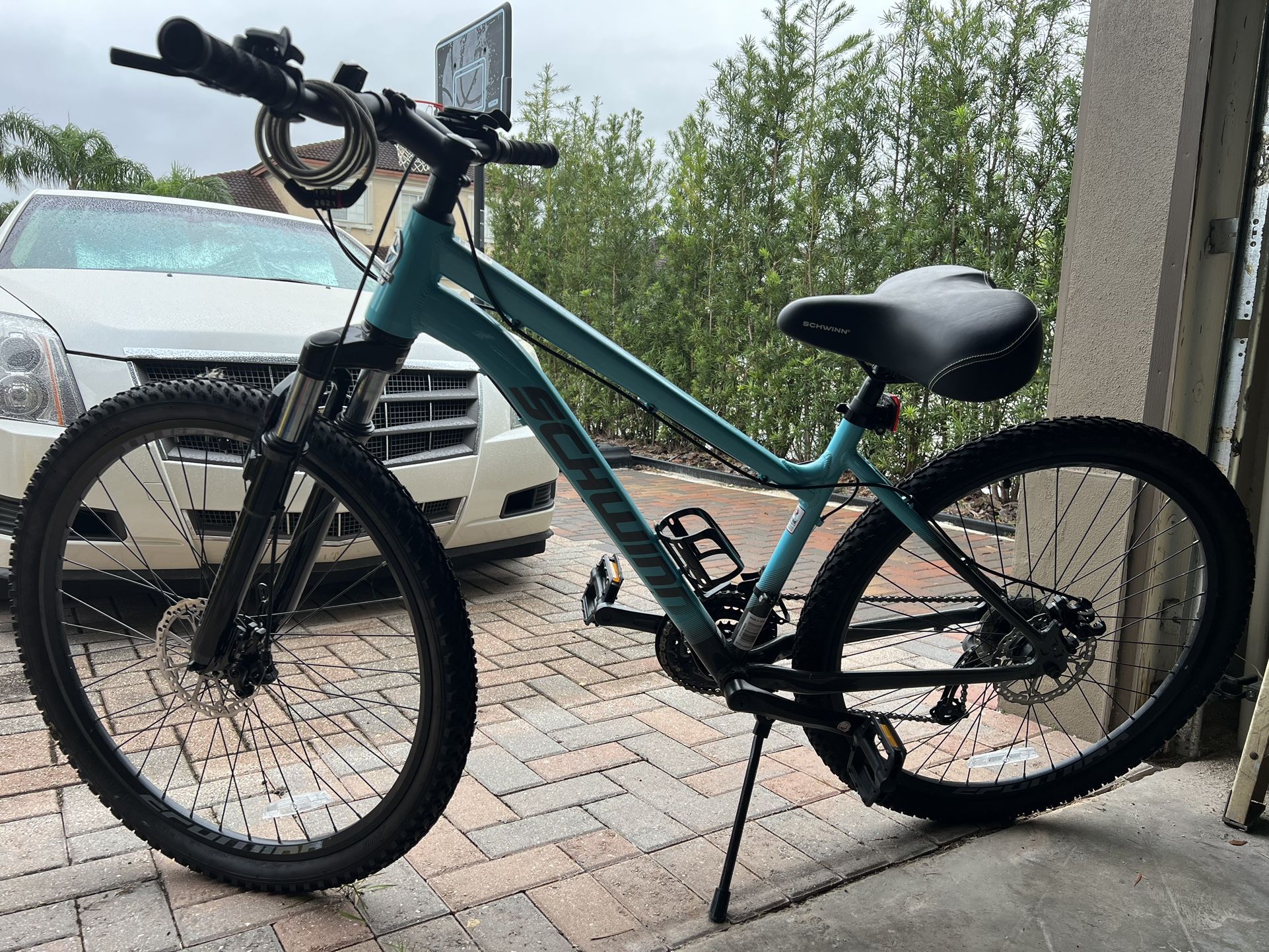Schwinn 27.5 Inch Women's Bike for Sale in Miami, FL - OfferUp Schwinn 27.5 Inch Women's Bike for Sale in Miami, FL - OfferUp