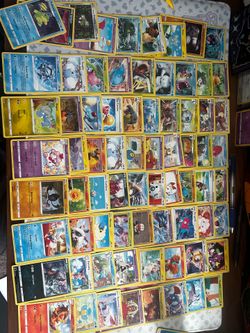 Pokémon cards (200)