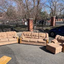 Couch Set 4 Pieces 