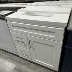 Bathroom vanity 30 inch white 