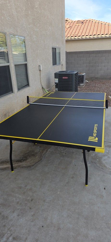 MD Sports ping pong table