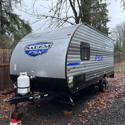 Trailer For Sale / Salem FSX / Toy Hauler 