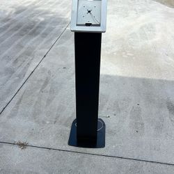 iPad Stand 