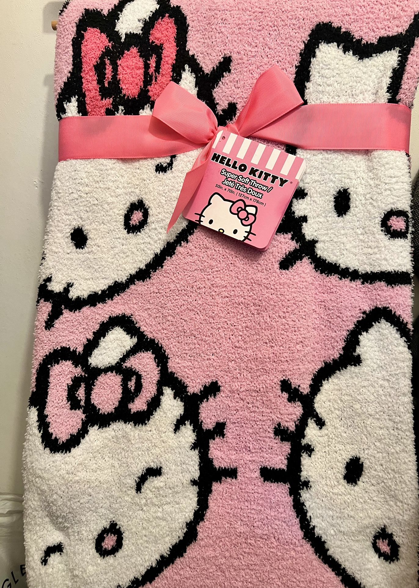 Hello Kitty Blanket