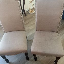 4 DINING ROOM CHAIRS 4 SALE 