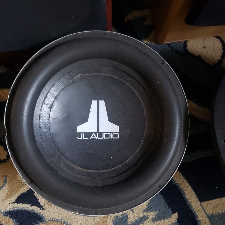 Jl Audio W3v3 Used Asis Working