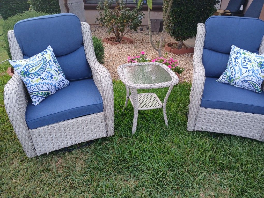 Brand New Patio Bistro Set