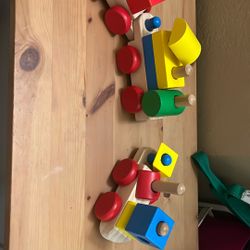 Melissa & Doug  Train Set 3 Piece  With Several Blocks 