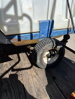 Kid sprayer for landscape