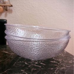 Set of 3 Clear Textured Serving Bowls