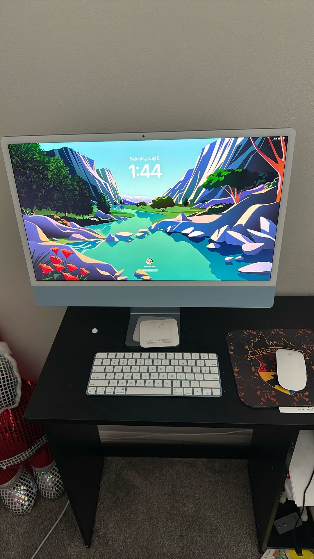 iMac 24” (2023) M3 Chip – 8GB RAM / 256GB SSD – Warranty Thru 2025