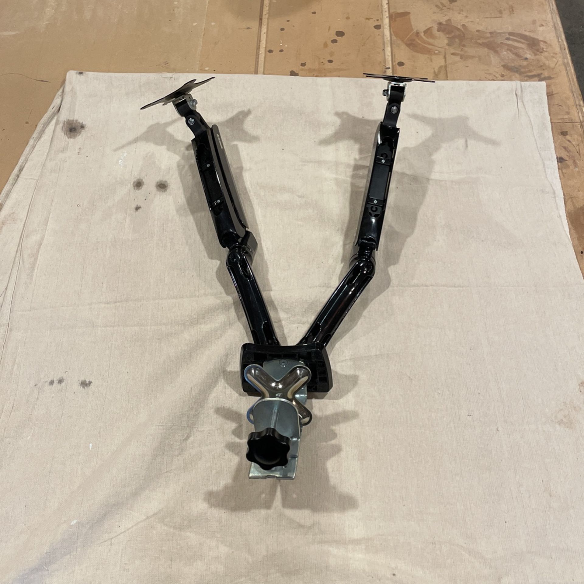 Dual Monitor Arm Mount