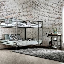 METAL QUEEN/QUEEN BUNK BED 
