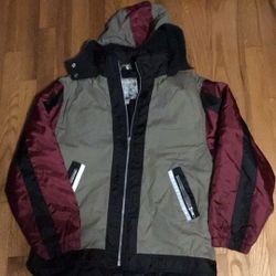 7 Piece Men’s Size Small All 35 Execellet Condition 