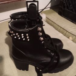 New Women's Boots 7th
