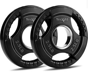 Pair of 2.5 lb. Rubber coated tri-grip plates BRAND NEW IN BOX