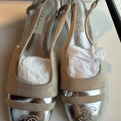 Pumps Chanel Size 36EU $199 OBO