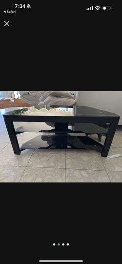 Black Glass Tv Stand