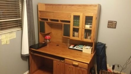 Wooden office table / desk