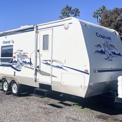 2005 Keystone Cougar Travel Trailer