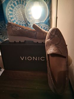 Vionic snakeprint loafers