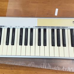 Classic m audio keyboard midi