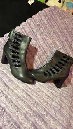 Black boots