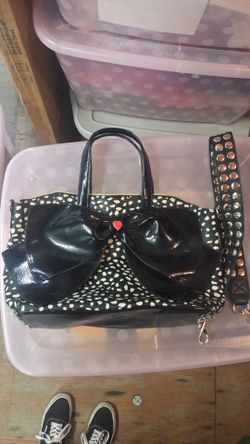 Betsey Johnson purse