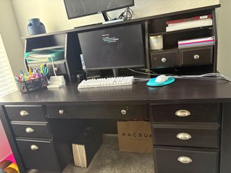 Office computer desk