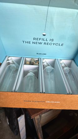 Blueland Clean Essentials Bottle Kit