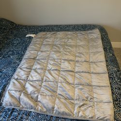 12 Lbs Weighted Blanket