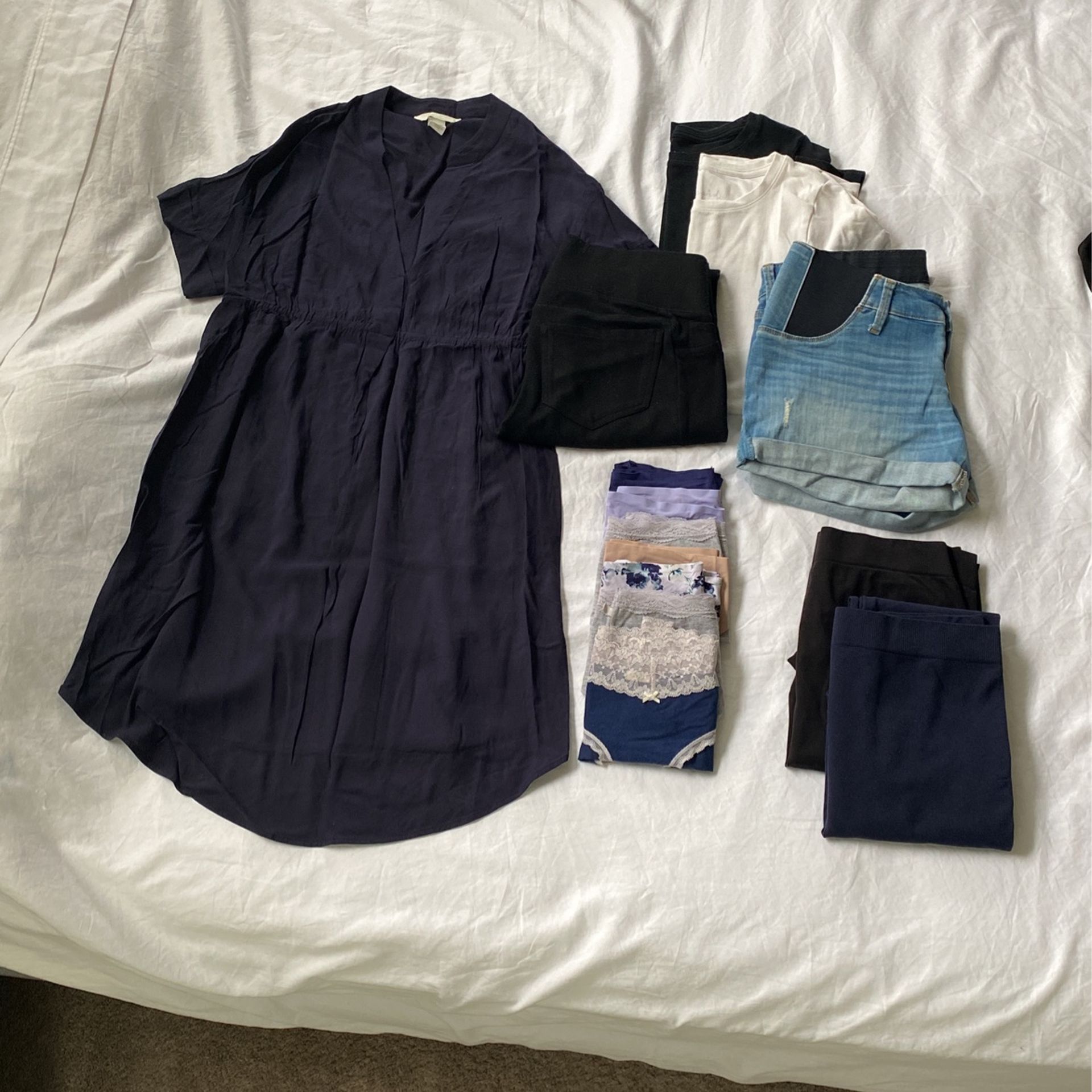 Maternity Pregnancy Clothes Lot