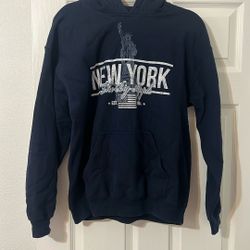 Women’s New York Hoodie (Size Medium)