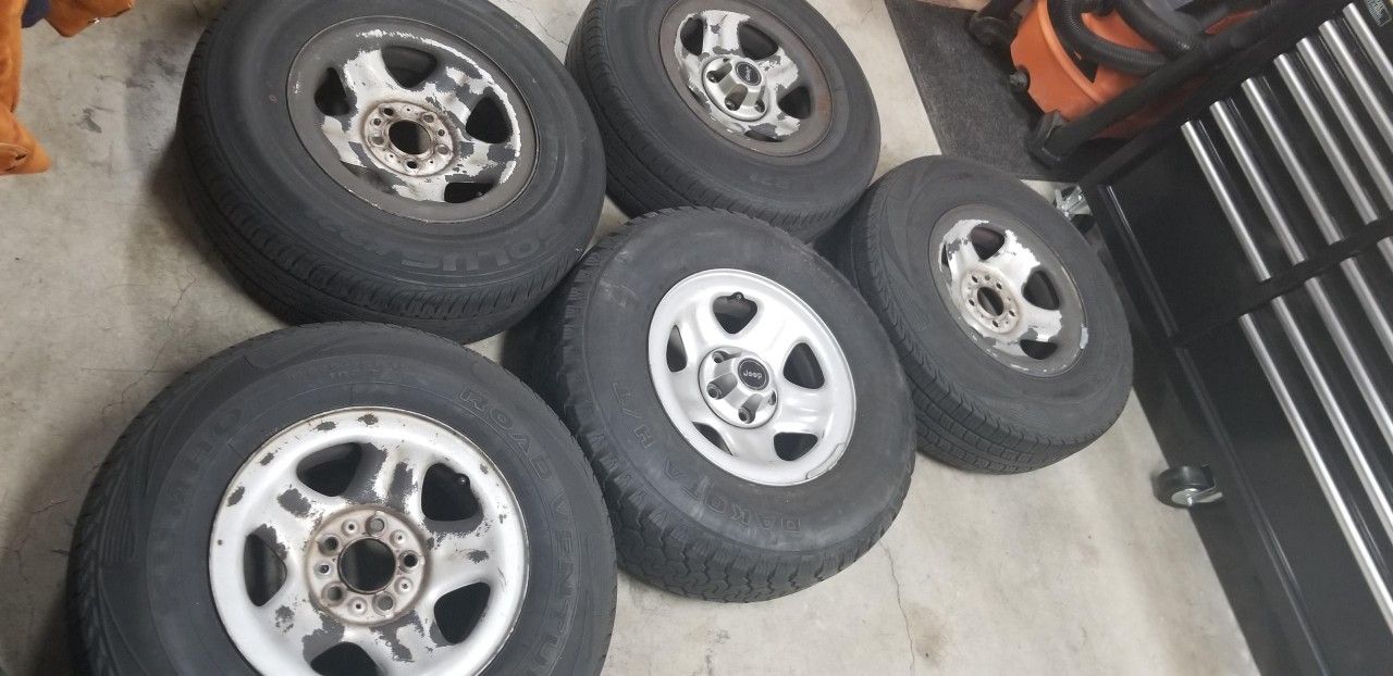 Jeep tires