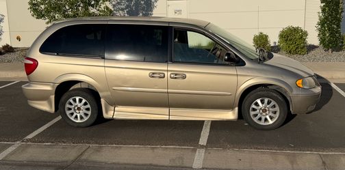 2003 Chrysler Town and Country Ramp Van Wheelchair Accessible