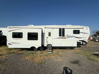 2009 Heartland Bighorn fithwheel RV