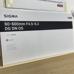 Sigma 60-600 Super Zoom Lens